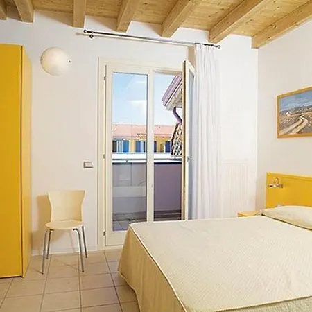 公寓 Studio In Altanea 25469